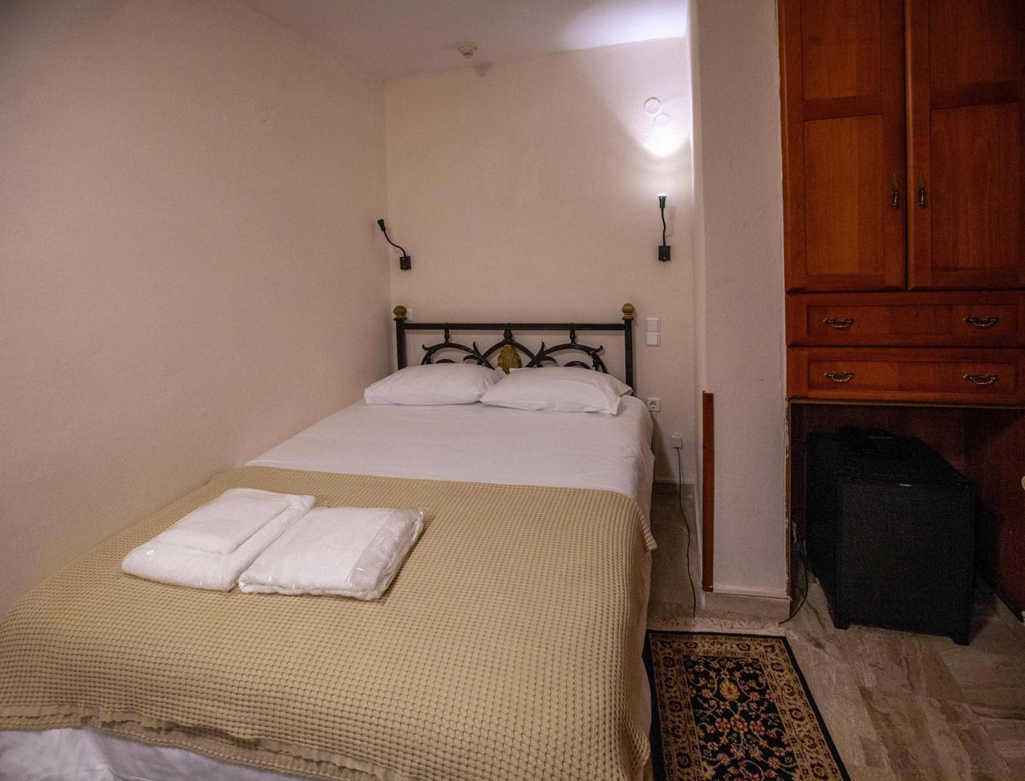 Byron Hotel Nauplia Habitación foto
