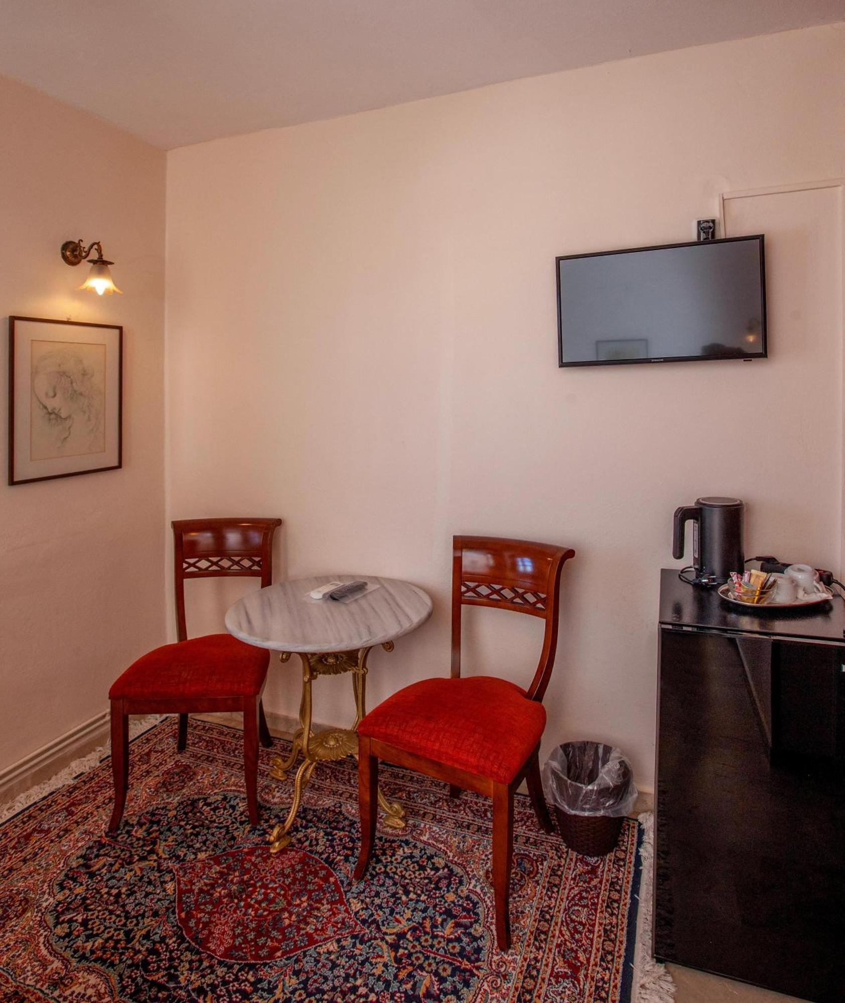 Byron Hotel Nauplia Habitación foto