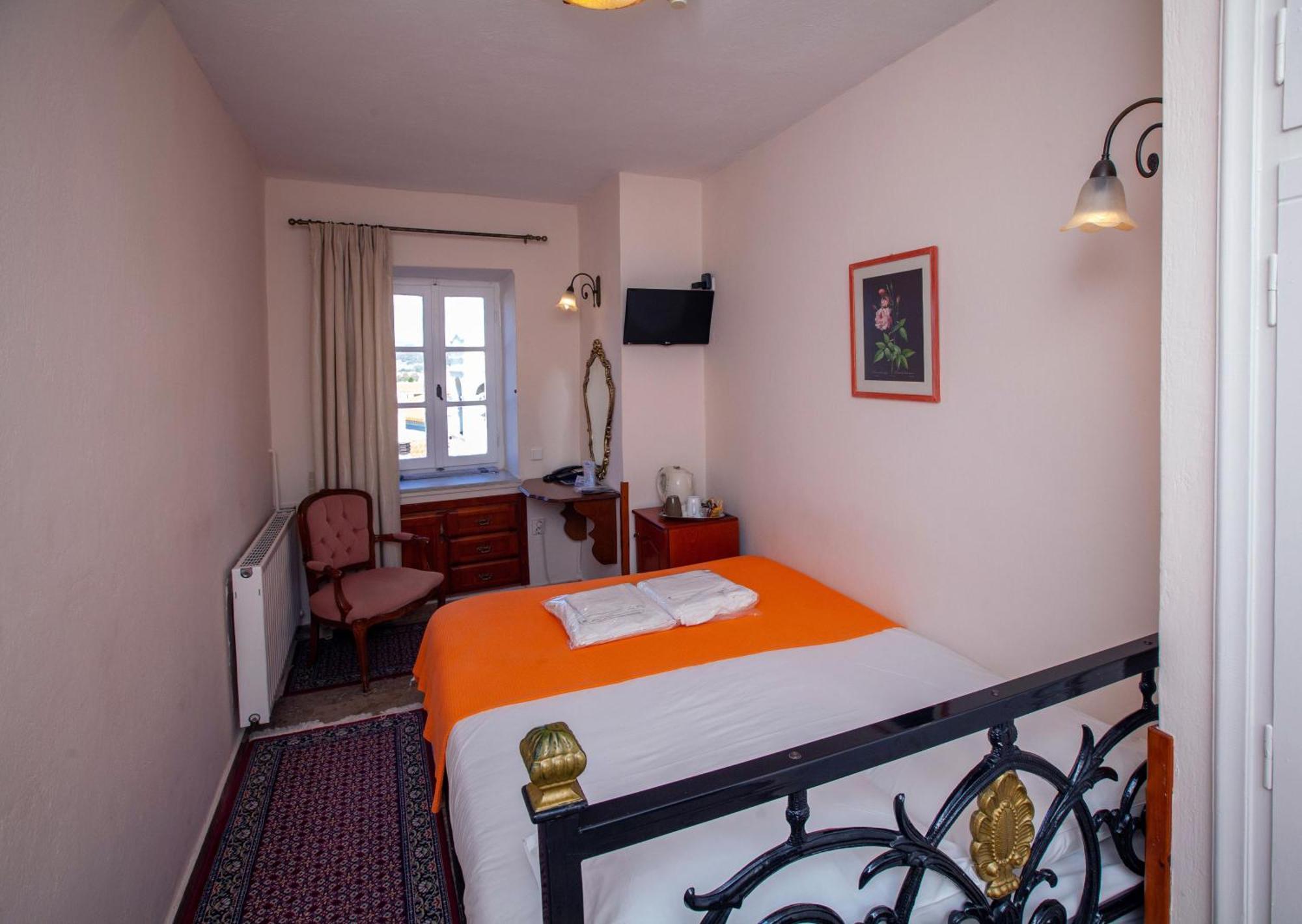 Byron Hotel Nauplia Habitación foto